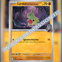 094/182 Larvitar del Team Rocket | Rivali Predestinati