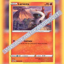 029/189 Larvesta Comune | Fiamme Oscure - Card Passion