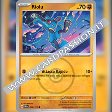 050/131 Riolu Poke Ball Reverse | Evoluzioni Prismatiche