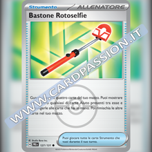 127/131 Bastone Rotoselfie Poke Ball Reverse | Evoluzioni Prismatiche