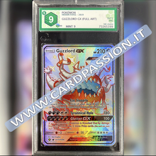 SV71/SV94 Guzzlord Ultra Shiny GX (Full Art) | Hidden Fates - Graad 9 - Card Passion