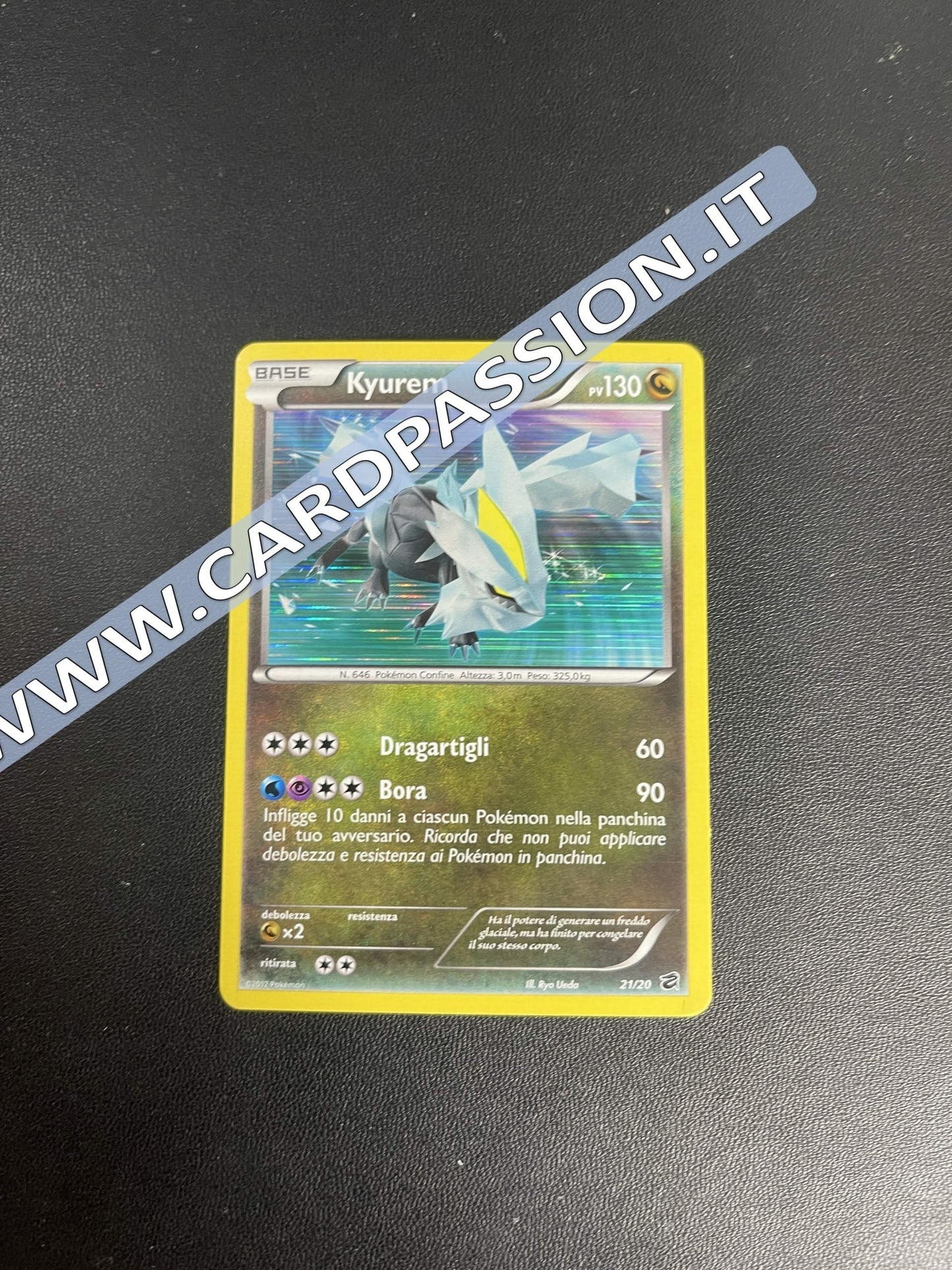 21/20 Kyurem Holo (Near Mint) | Tesoro dei Draghi