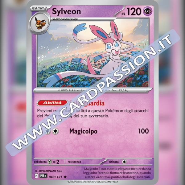 040/131 Sylveon Holo | Evoluzioni Prismatiche